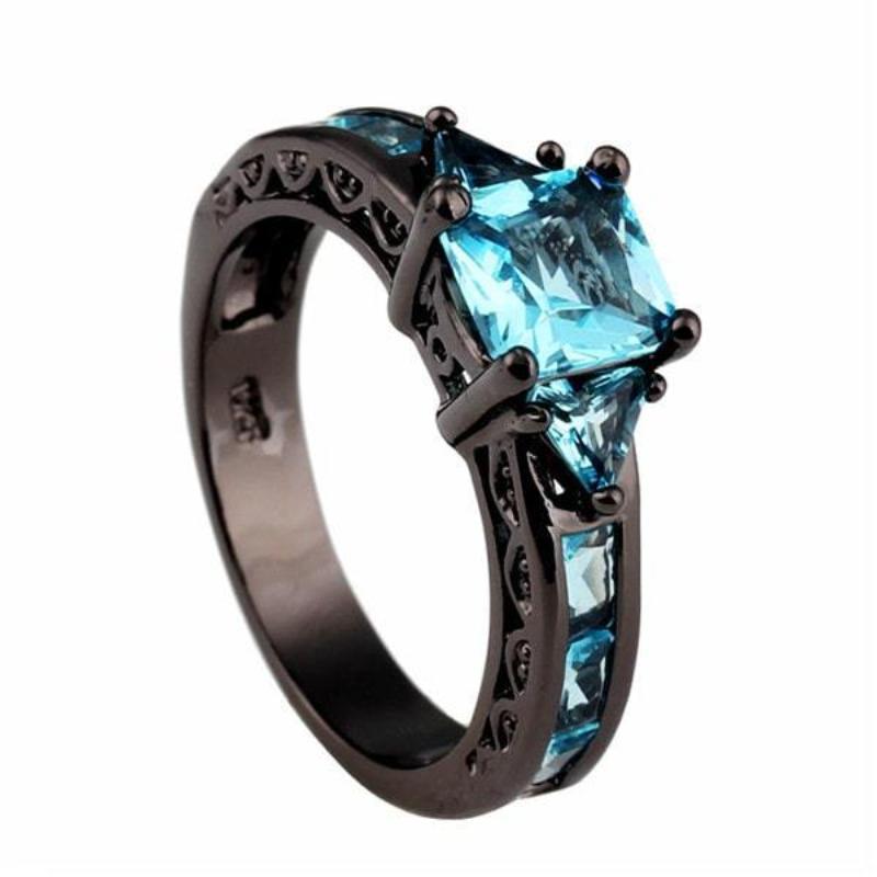 Buy Vintage Rhinestone Ring at Online Best Price - SexyBling